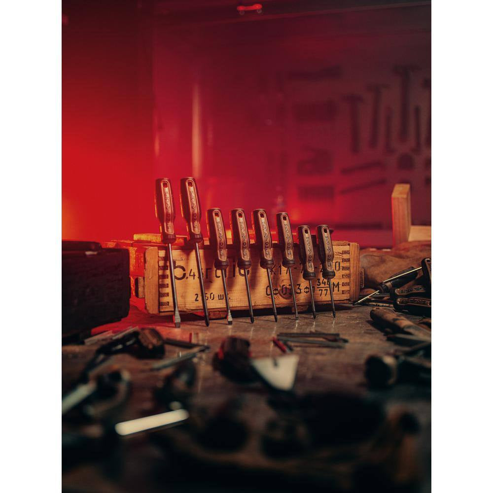 8-Piece Screwdriver Set, Phillips, Slotted, Square, Magnetic Tip, Cr-Mo Steel Shaft