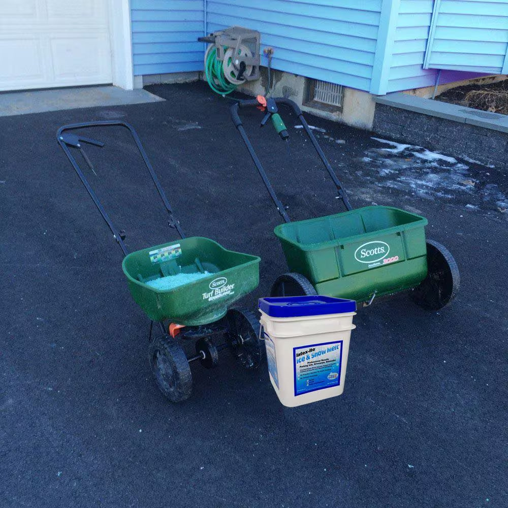 30 Lb. Pail Ice and Snow Melt