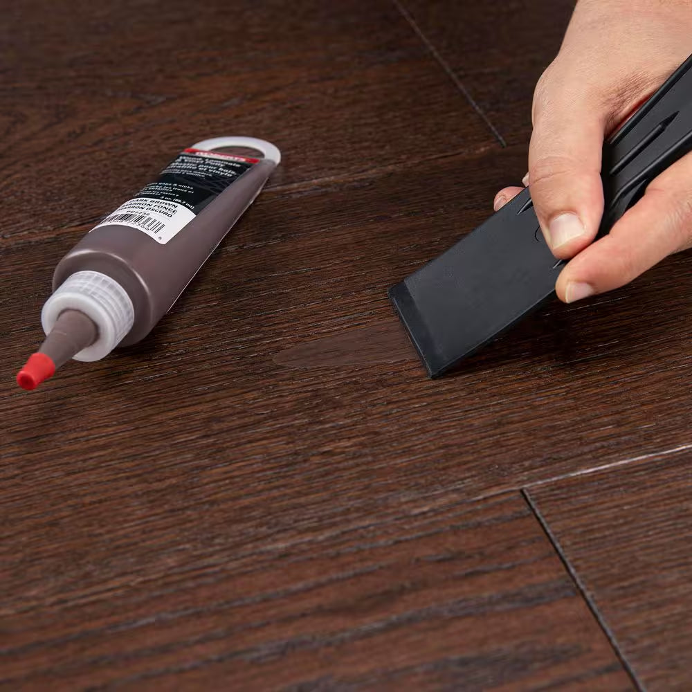 Palette Quick-Repair Putty 3 Oz. Dark Brown for Wood, Laminate, and Vinyl Flooring