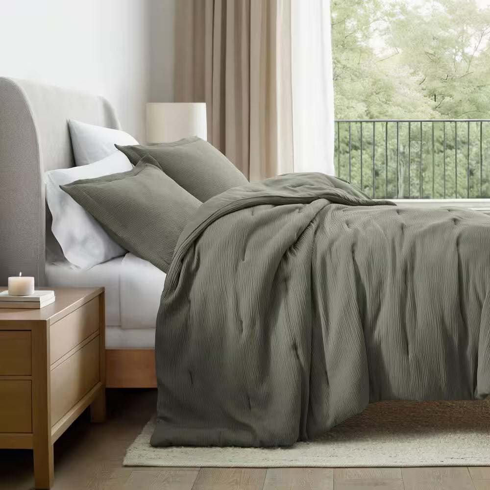 All-Season down Alternative Microfiber Olive Cloud Gauze Textured Queen Comforter Set