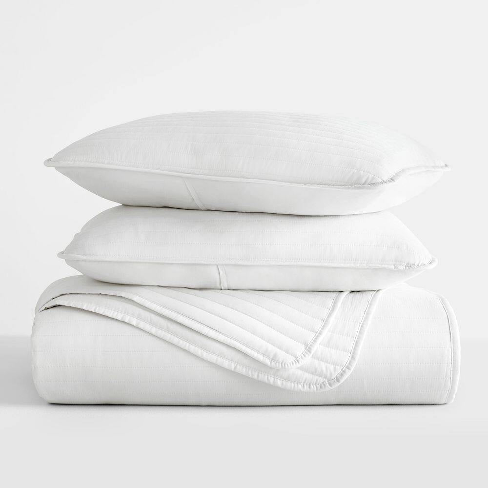 All Season 3-Pcs White Microfiber Twin/Twin XL Stripe Stitch Quilt Set with Shams
