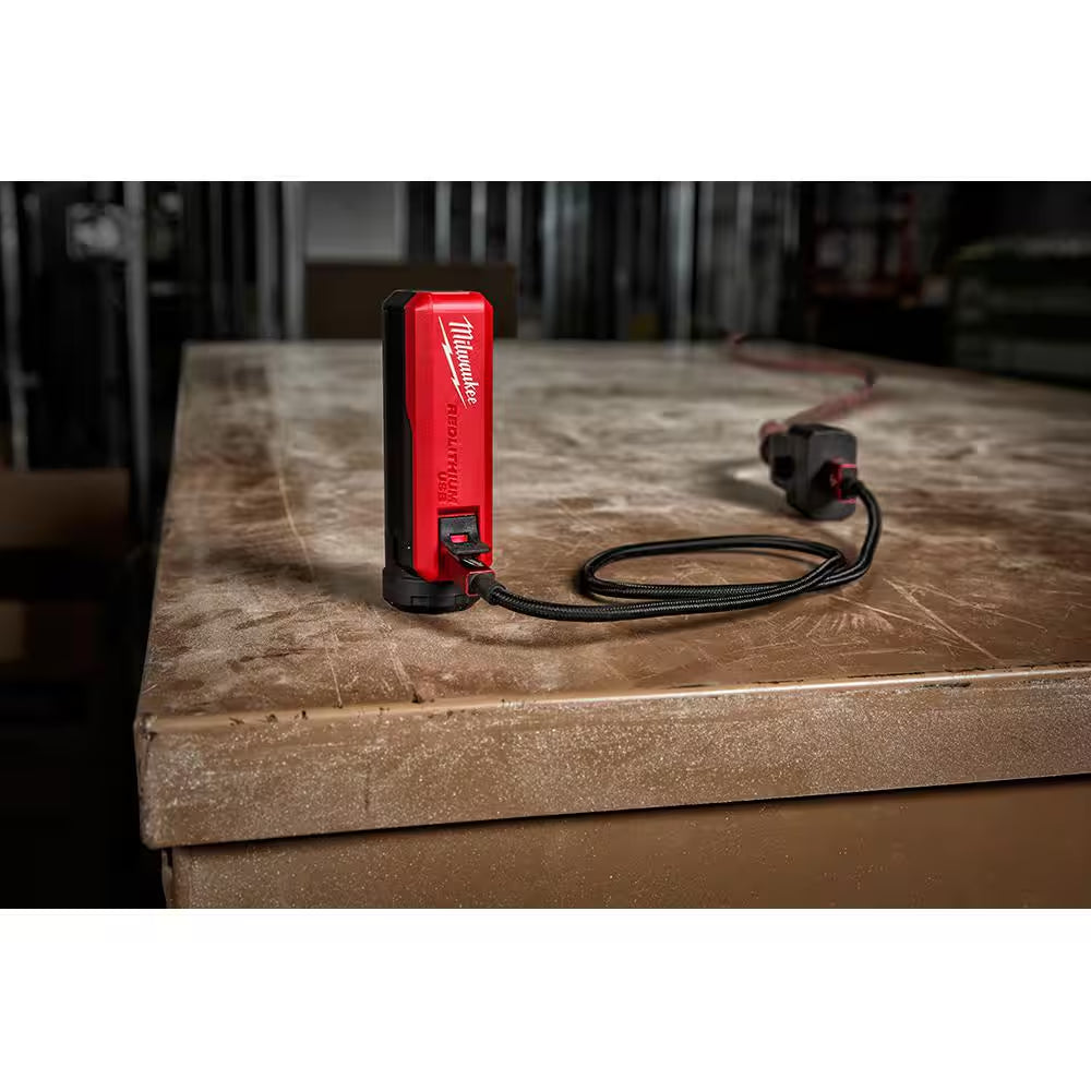 REDLITHIUM USB Charger and Portable Power Source
