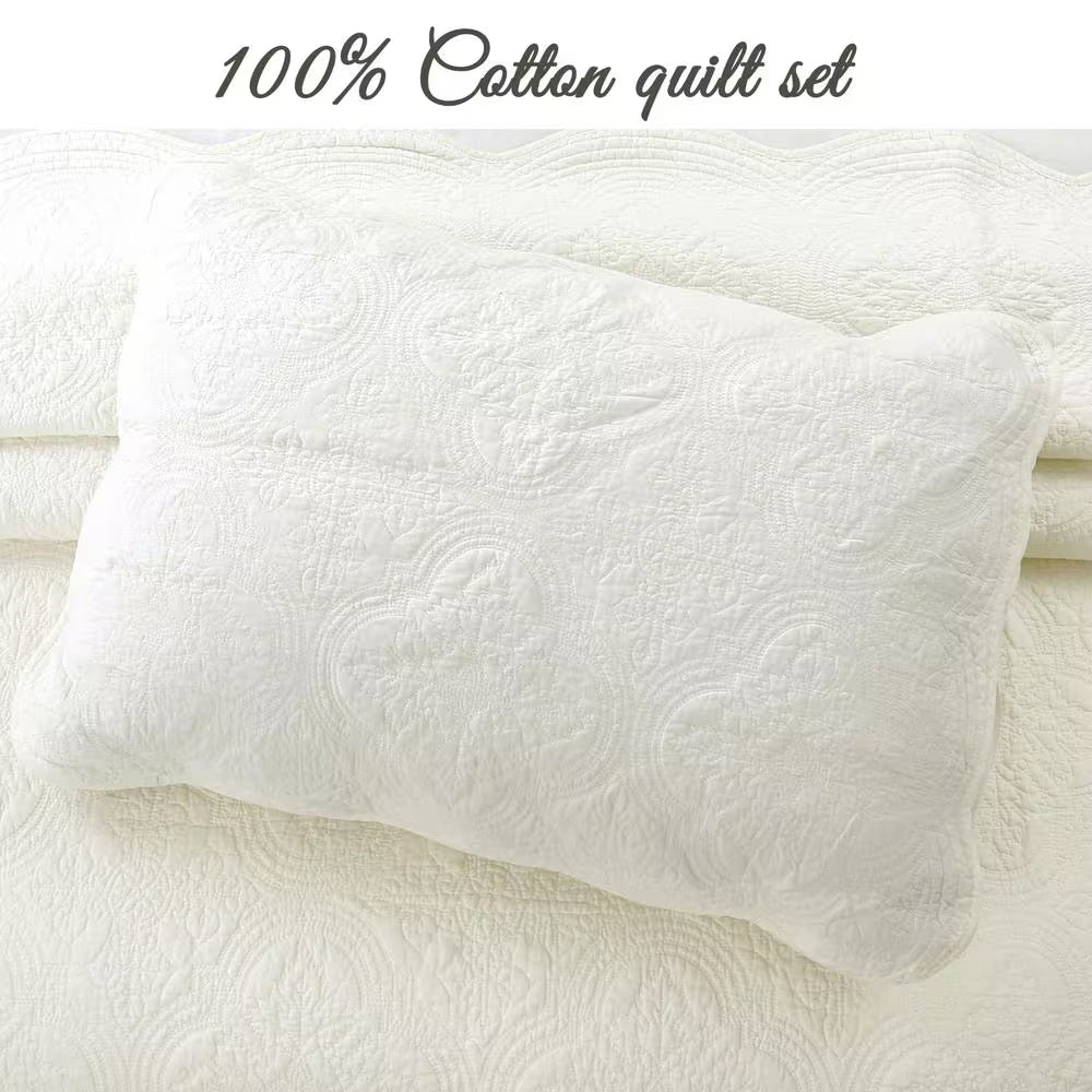 Oversized Victorian Medallion Matelasse Pure Solid 3-Piece Off-White Scalloped Edge Cotton Large King Quilt Bedding Set