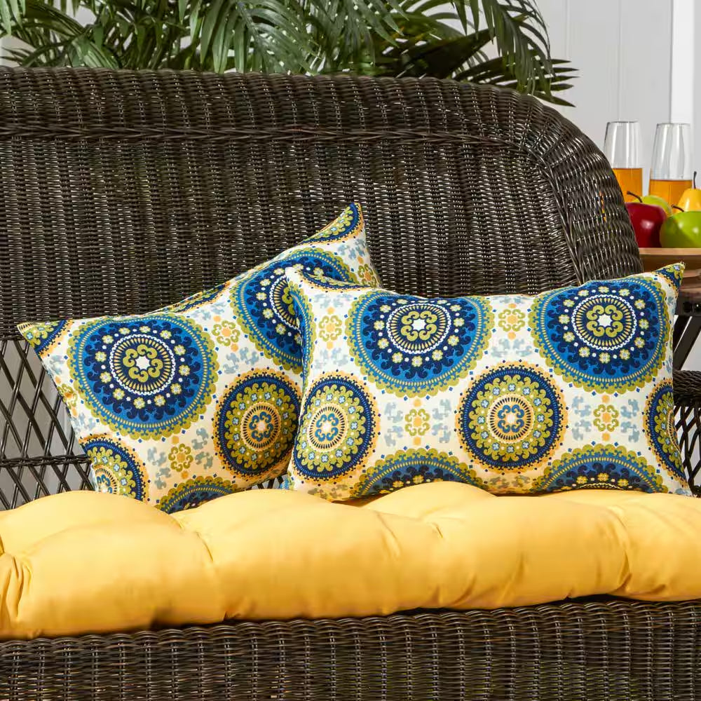 Summer Medallion Lumbar Outdoor Throw Pillow (2-Pack)
