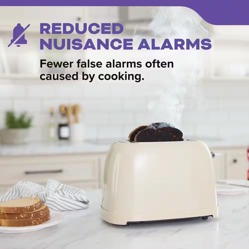 10-Year Battery and Hardwired Smoke and Carbon Monoxide Detector, Interconnectable and LED Warning Lights, 30CUA10