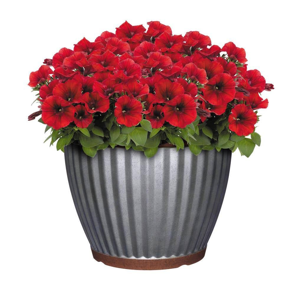 Spokane Medium Galvanized Resin round Planter with Copper Rim (16 In. L X 16 In. W X 12 In. H)