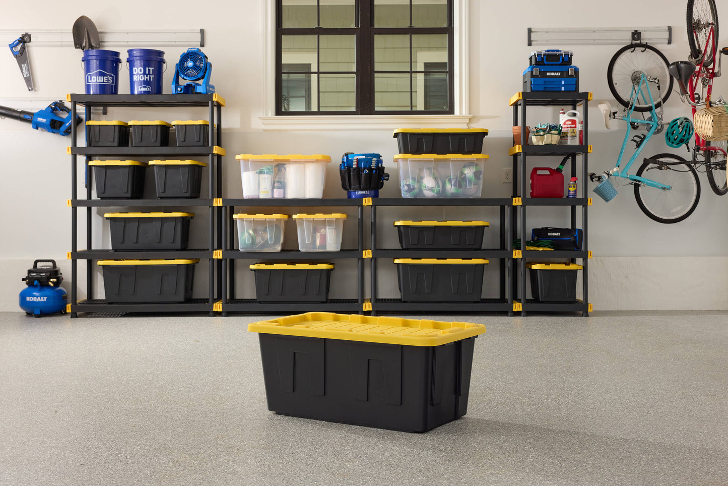 Commander X-Large 40 -Gallons ( 160 -Quarts ) Black and Yellow Heavy Duty Stackable Tote with Standard Snap Lid