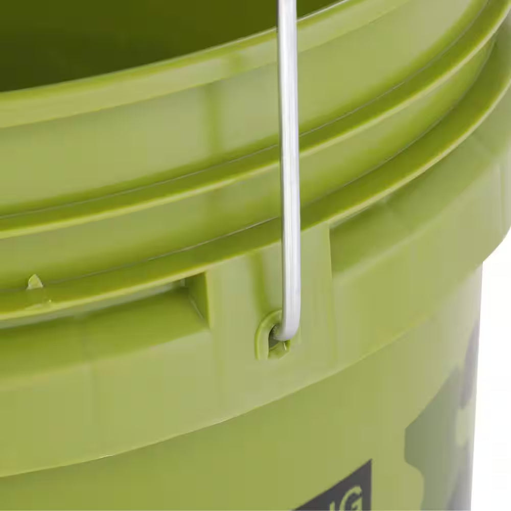 5 Gal. Camo Pail