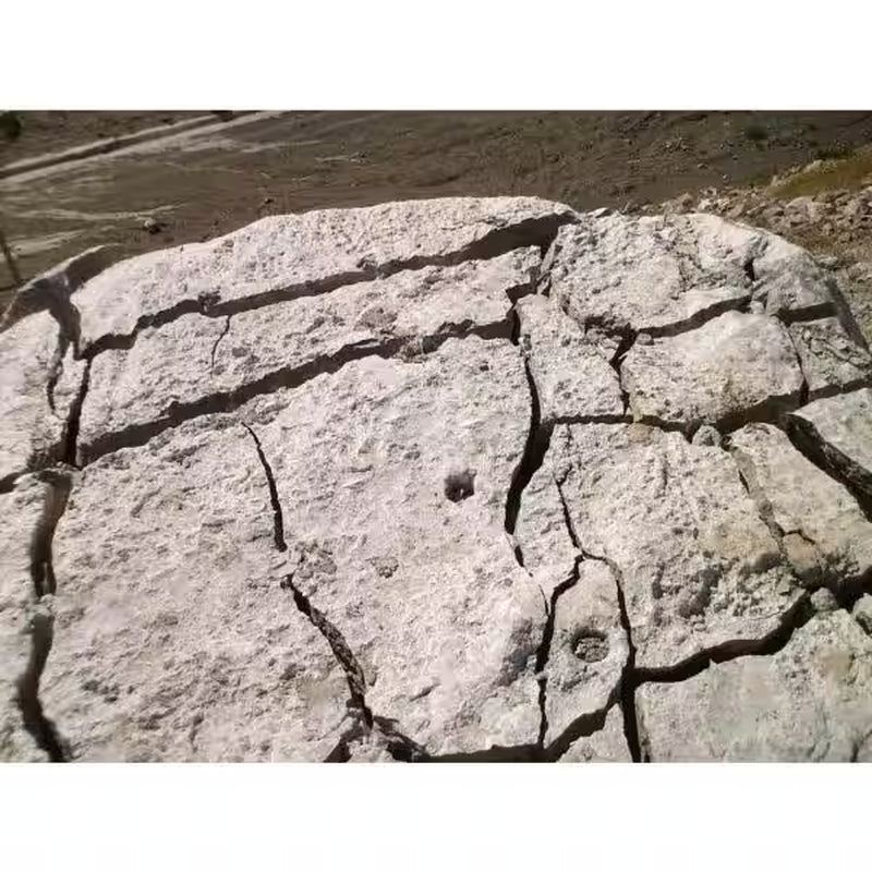 44 Lb. Box Type 1 (77F-104F) Expansive Demolition Grout for Concrete Rock Breaking and Removal