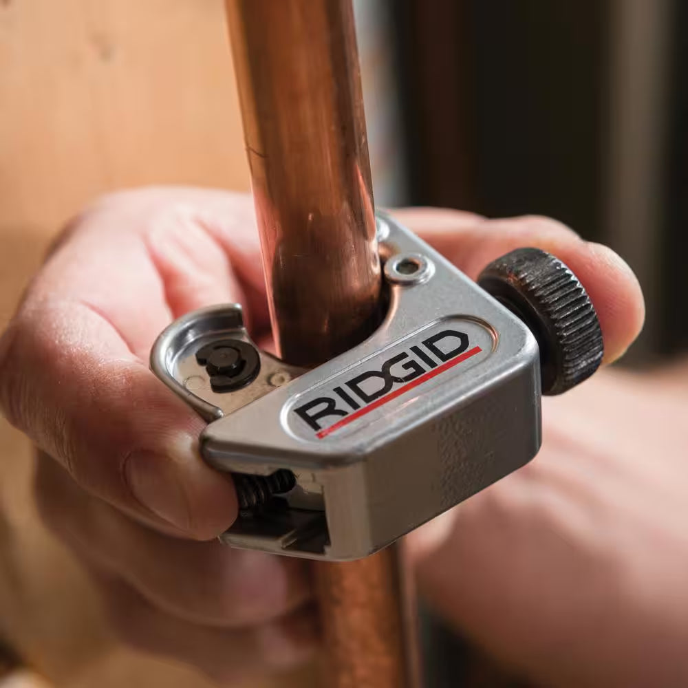 3/16 In. to 15/16 In. 104 Close Quarters Copper, Aluminum, Brass, and Plastic Tubing Cutter, Multi-Use Tubing Tool