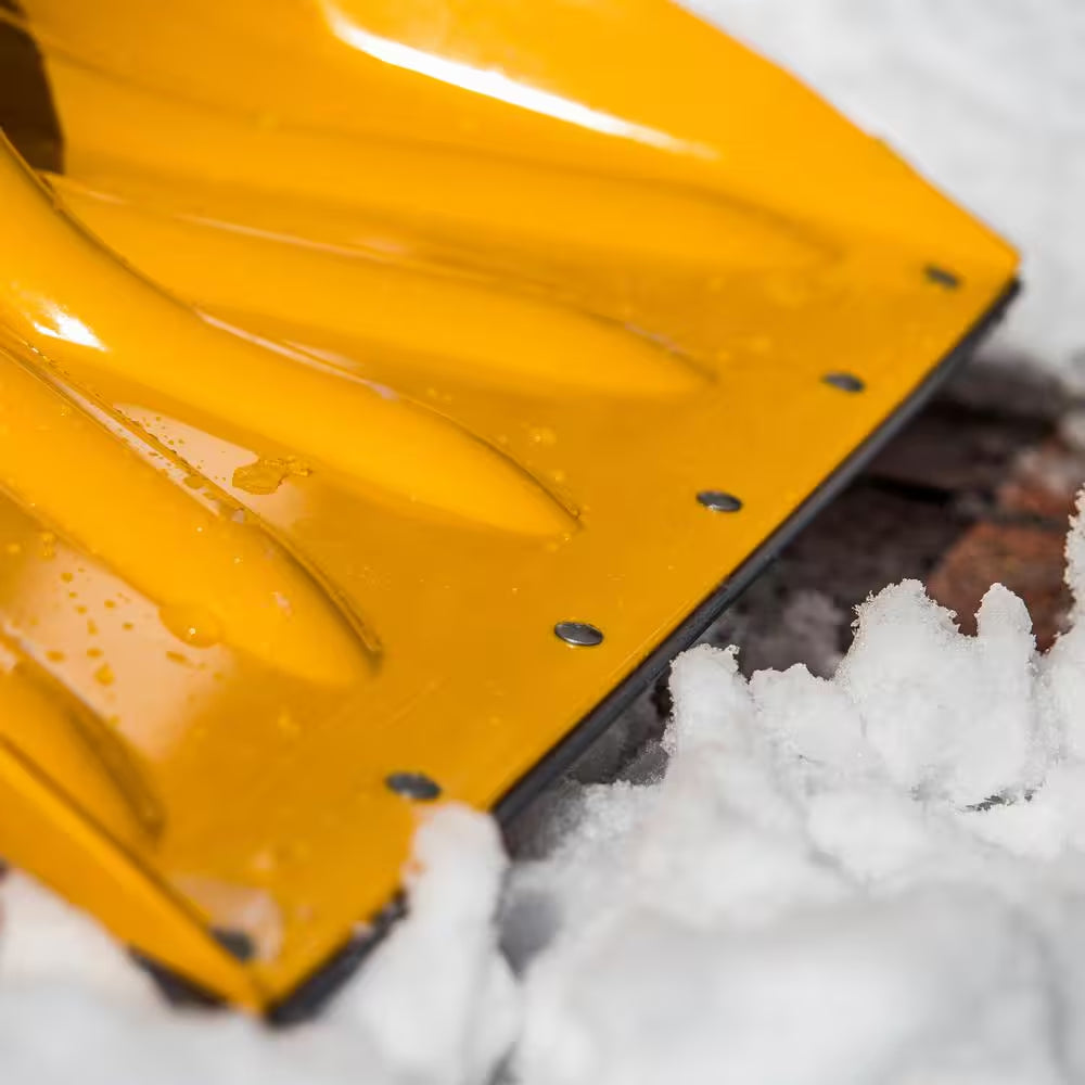 18 In. Ergonomic Mountain Mover Metal Handle Plastic Snow Shovel