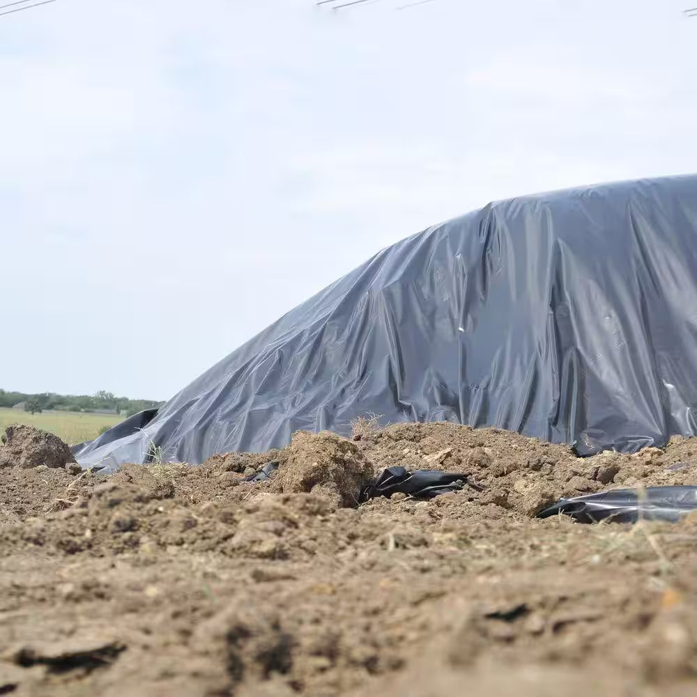 20 Ft. X 100 Ft. Black 6 Mil Plastic Sheeting