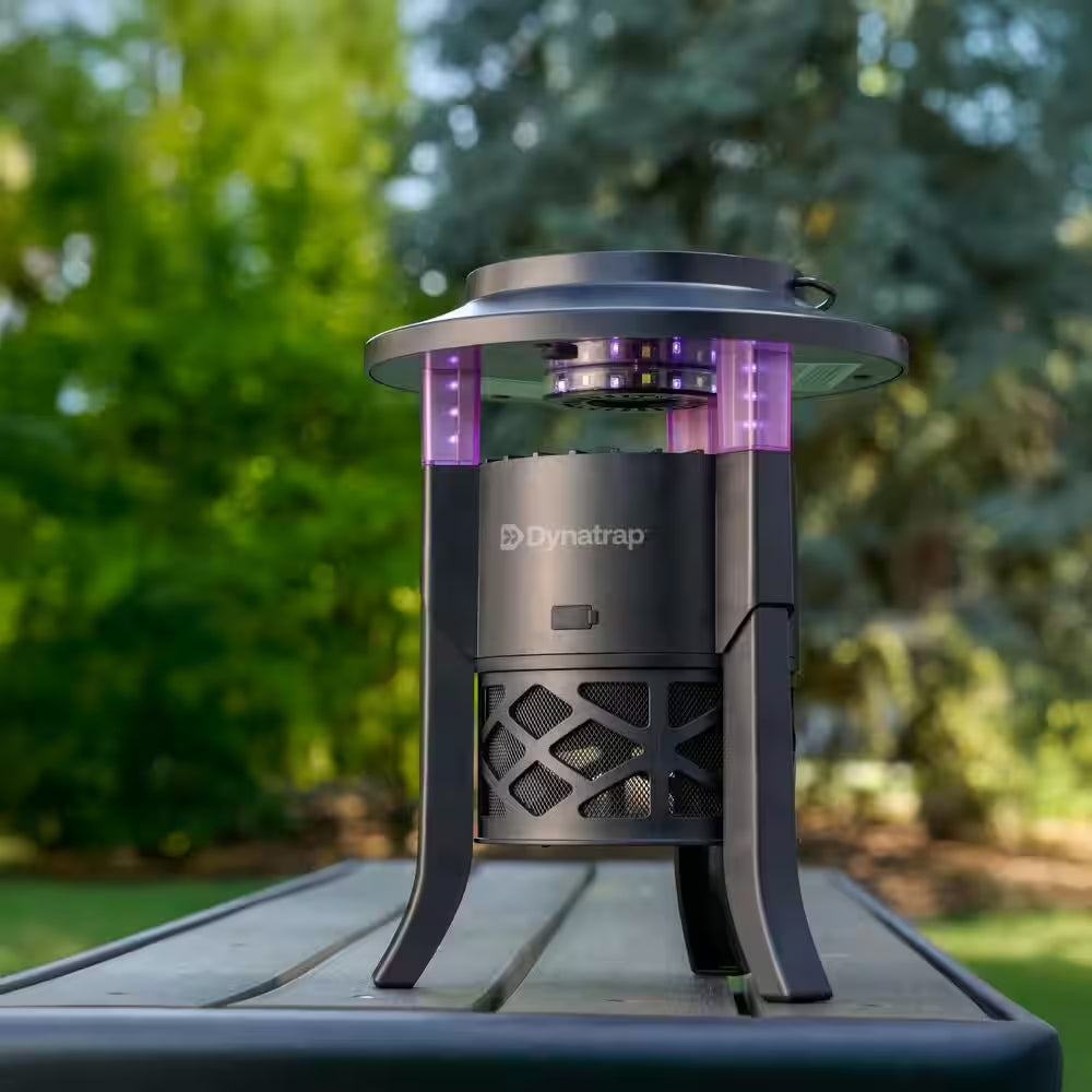 1/4 Acre Outdoor Electronic Bug Trap