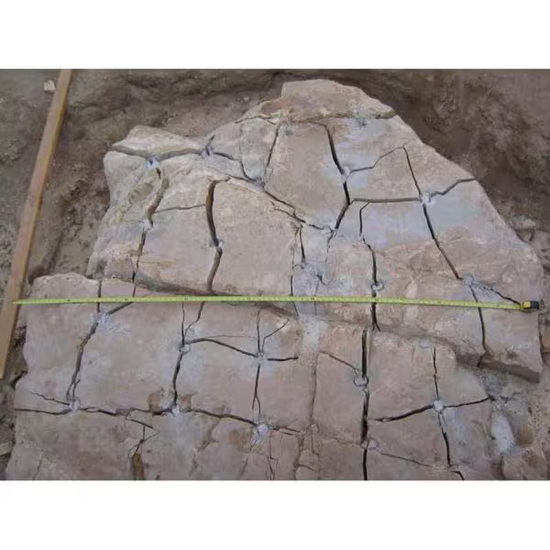 44 Lb. Box Type 1 (77F-104F) Expansive Demolition Grout for Concrete Rock Breaking and Removal