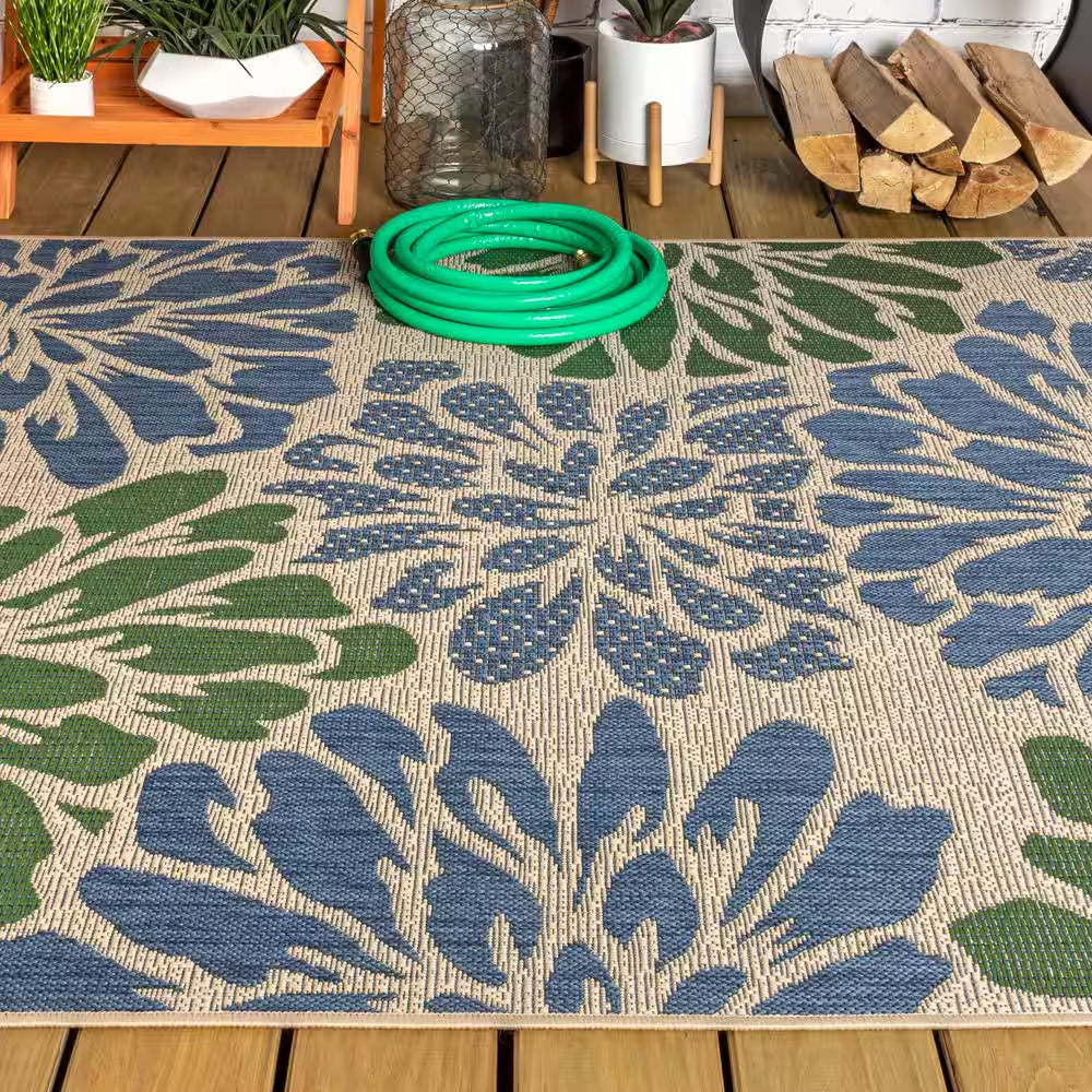 Zinnia Navy/Green 8 Ft. X 10 Ft. Floral Indoor/Outdoor Area Rug