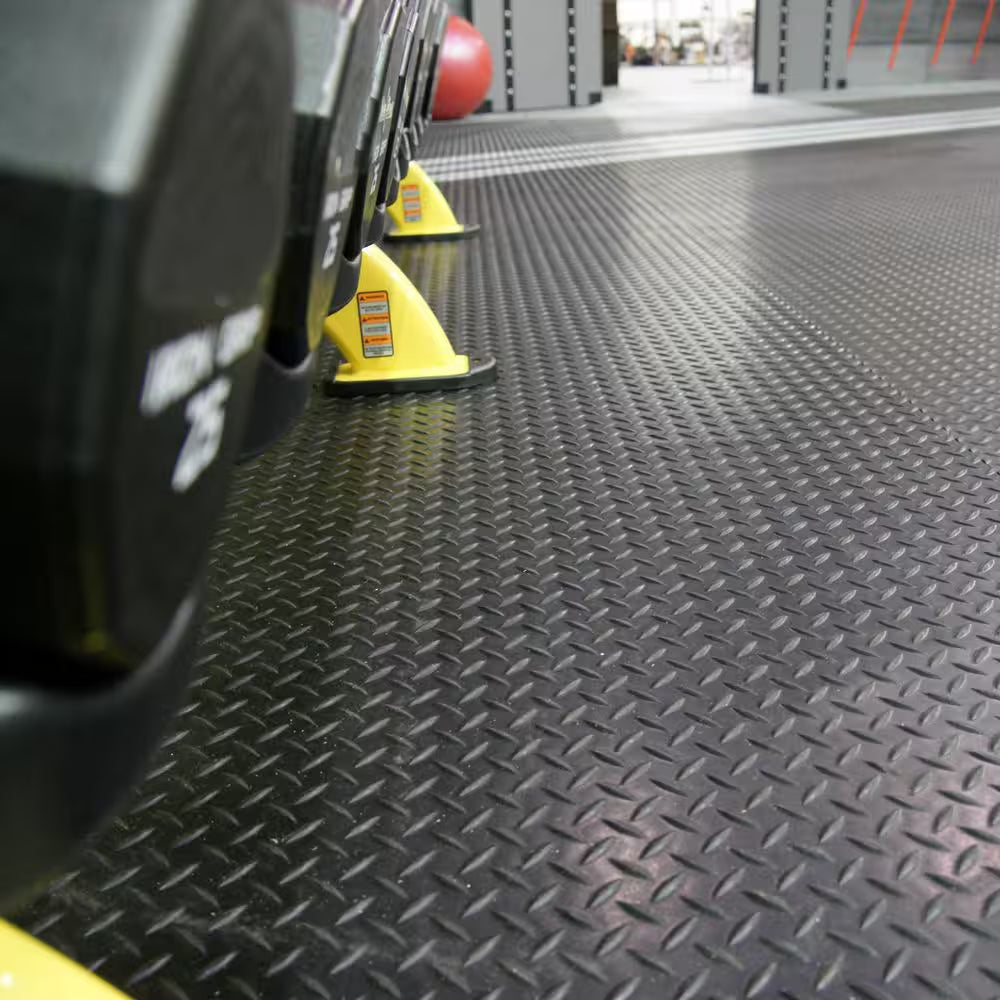 Diamond Plate 4 Ft. X 8 Ft. Black Rubber Flooring (32 Sq. Ft.)