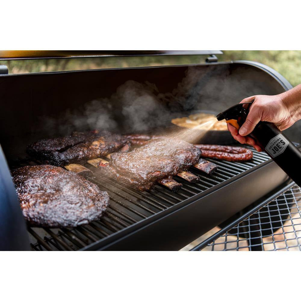 Smoker 2-In-1 Spray Bottle Injector Accessory