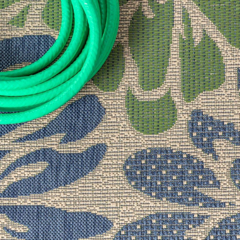 Zinnia Navy/Green 8 Ft. X 10 Ft. Floral Indoor/Outdoor Area Rug