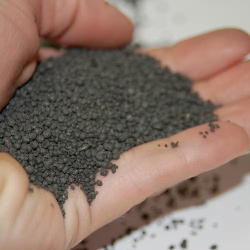 32 Lb. 2,500 Sq. Ft. Organic Slow-Release Nitrogen Lawn and Garden Dry Lawn Fertilizer 6-4-0